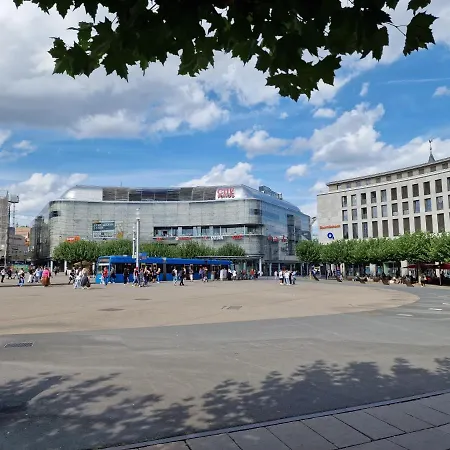 Exklusives Und Helles Erdgeschoss-apartment No 2 Im Zentrum Von Kassel, Schnelles 1gbit Internet, Geschirrspueler, Boxspringbetten Lejlighed *