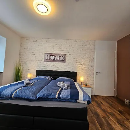 Exklusives Und Helles Erdgeschoss-apartment No 2 Im Zentrum Von Kassel, Schnelles 1gbit Internet, Geschirrspueler, Boxspringbetten Appartement