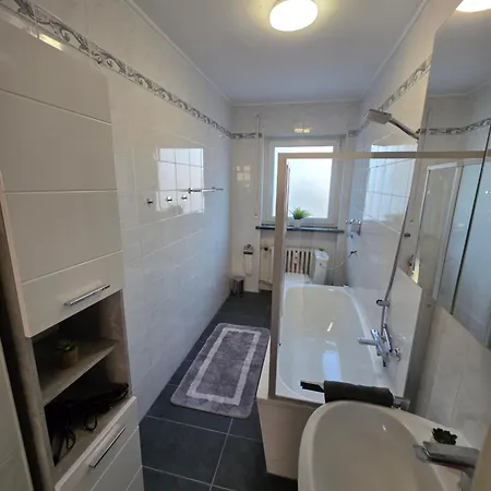 Exklusives Und Helles Erdgeschoss-apartment No 2 Im Zentrum Von Kassel, Schnelles 1gbit Internet, Geschirrspueler, Boxspringbetten 아파트