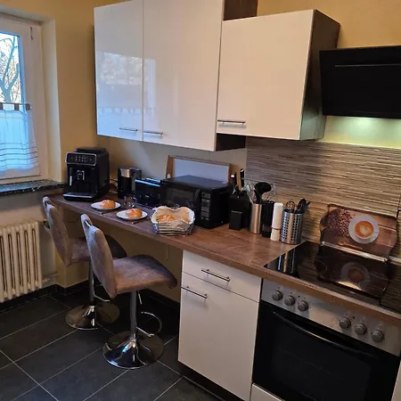 Exklusives Und Helles Erdgeschoss-apartment No 2 Im Zentrum Von Kassel, Schnelles 1gbit Internet, Geschirrspueler, Boxspringbetten Apartament Kassel