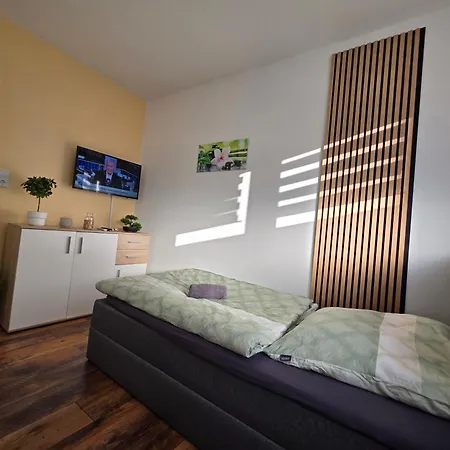 Exklusives Und Helles Erdgeschoss-apartment No 2 Im Zentrum Von Kassel, Schnelles 1gbit Internet, Geschirrspueler, Boxspringbetten * Kassel