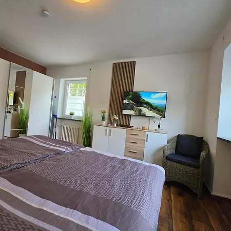 Exklusives Und Helles Erdgeschoss-apartment No 2 Im Zentrum Von Kassel, Schnelles 1gbit Internet, Geschirrspüler, Boxspringbetten Apartment *