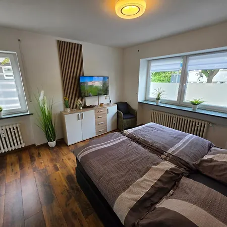 Exklusives Und Helles Erdgeschoss-apartment No 2 Im Zentrum Von Kassel, Schnelles 1gbit Internet, Geschirrspüler, Boxspringbetten Apartment Kassel