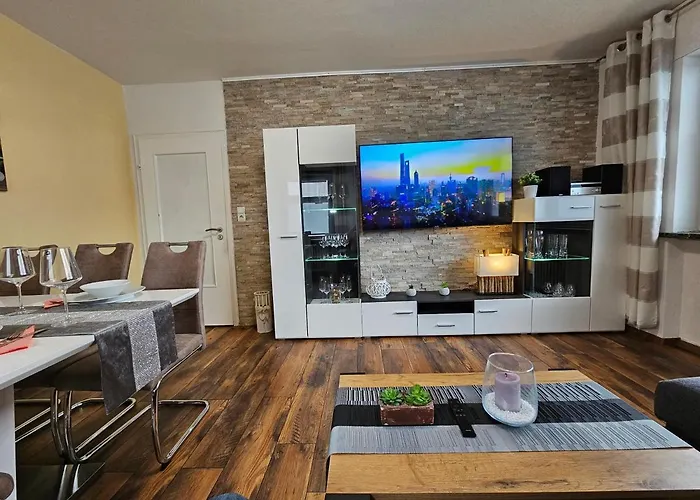 Exklusives Und Helles Erdgeschoss-apartment No 2 Im Zentrum Von Kassel, Schnelles 1gbit Internet, Geschirrspüler, Boxspringbetten *