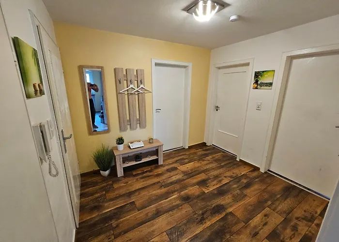 Exklusives Und Helles Erdgeschoss-apartment No 2 Im Zentrum Von Kassel, Schnelles 1gbit Internet, Geschirrspueler, Boxspringbetten