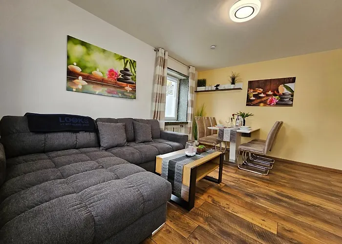 Exklusives Und Helles Erdgeschoss-apartment No 2 Im Zentrum Von Kassel, Schnelles 1gbit Internet, Geschirrspüler, Boxspringbetten Apartment Kassel