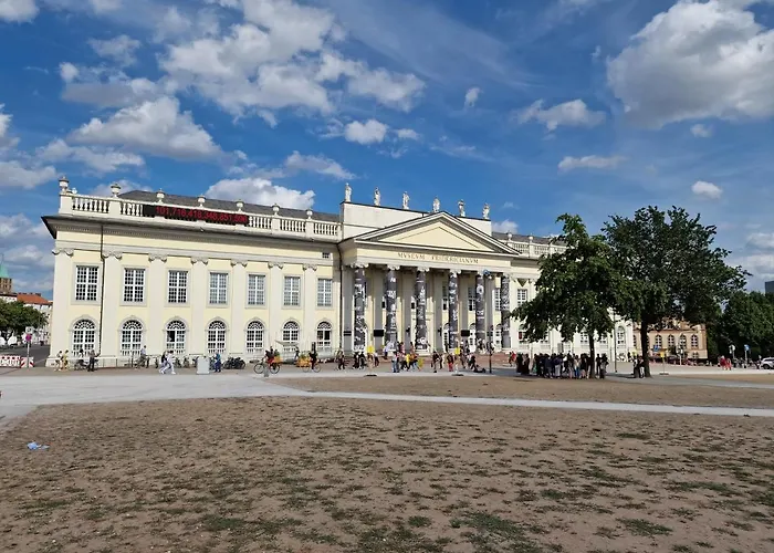 Exklusives Und Helles Erdgeschoss-apartment No 2 Im Zentrum Von Kassel, Schnelles 1gbit Internet, Geschirrspueler, Boxspringbetten * Kassel