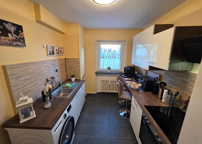 Exklusives Und Helles Erdgeschoss-apartment No 2 Im Zentrum Von Kassel, Schnelles 1gbit Internet, Geschirrspueler, Boxspringbetten Apartament *