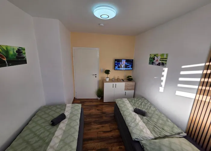 Exklusives Und Helles Erdgeschoss-apartment No 2 Im Zentrum Von Kassel, Schnelles 1gbit Internet, Geschirrspueler, Boxspringbetten